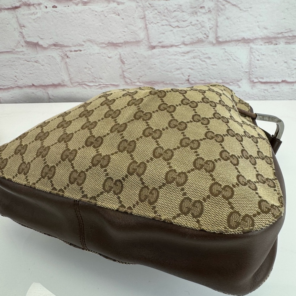 Gucci Vintage Classic GG Monogram Drawstring Shoulder Bag - Picture 7 of 16